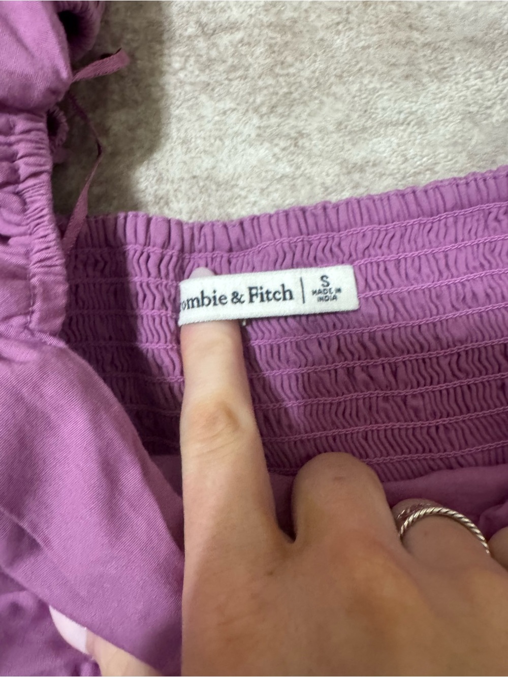 Abercrombie & Fitch emerson dress size small - Picture 3 of 3